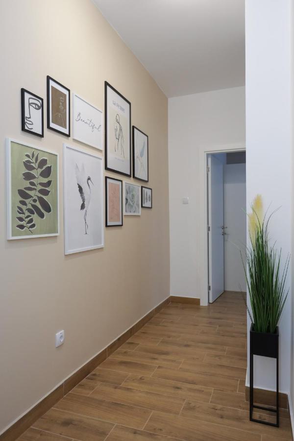 North Views Luxury Apartment Subotica Buitenkant foto